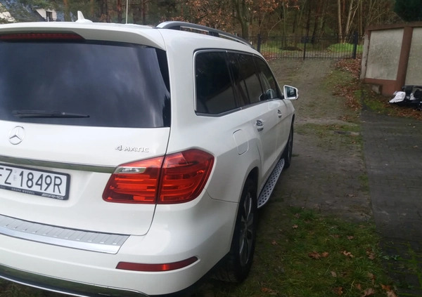 Mercedes-Benz GL cena 88000 przebieg: 164500, rok produkcji 2013 z Góra małe 211